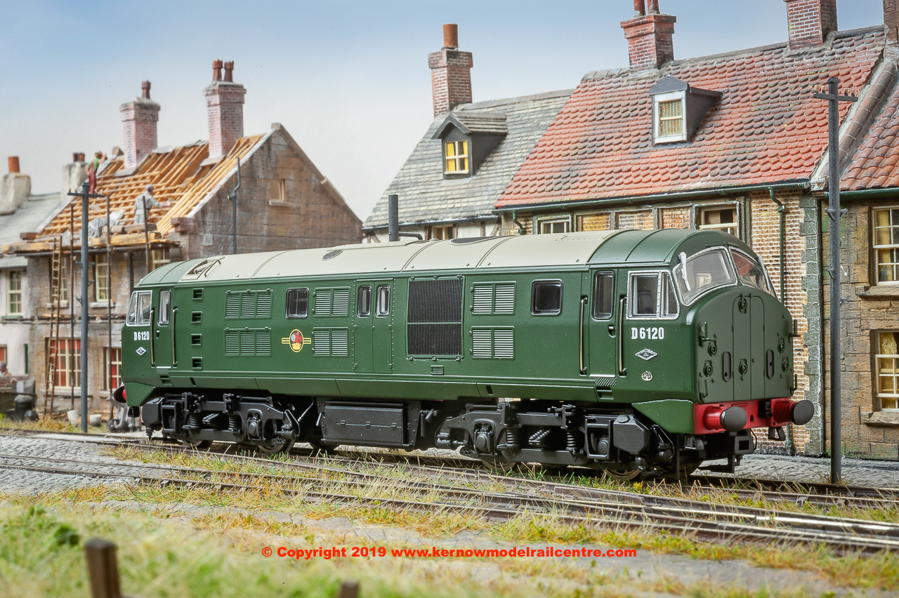 4D025002 Dapol Class 21 Diesel number D6120